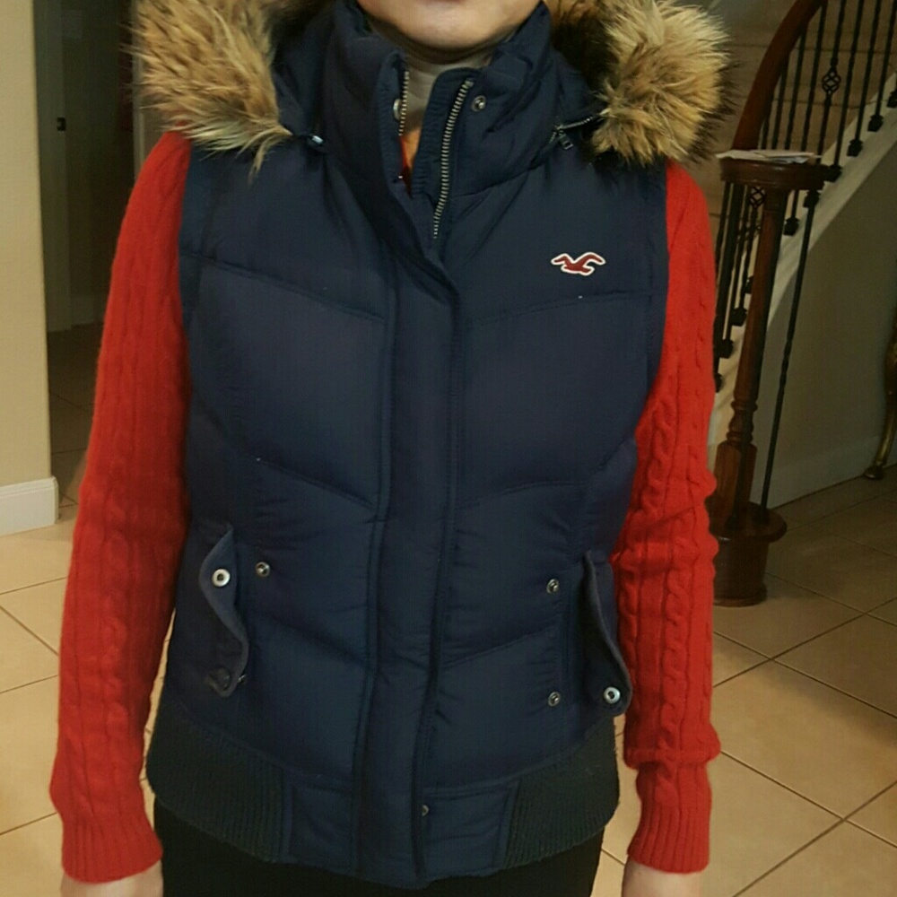 Hollister down vest